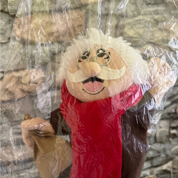 DR SIMI CHAPATIN PLUSHIE - Picture 2 of 3